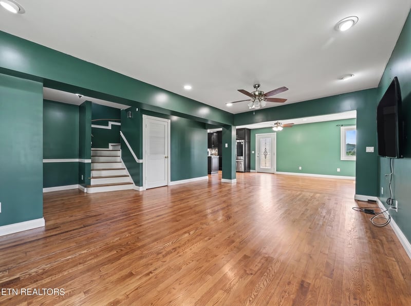 582 Bethlehem Rd, Madisonville, TN 37354