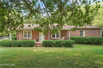 5821 Thorn Grove Pike, Knoxville, TN 37914