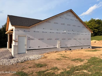 5823 Caldwell Rd, Loudon, TN 37774