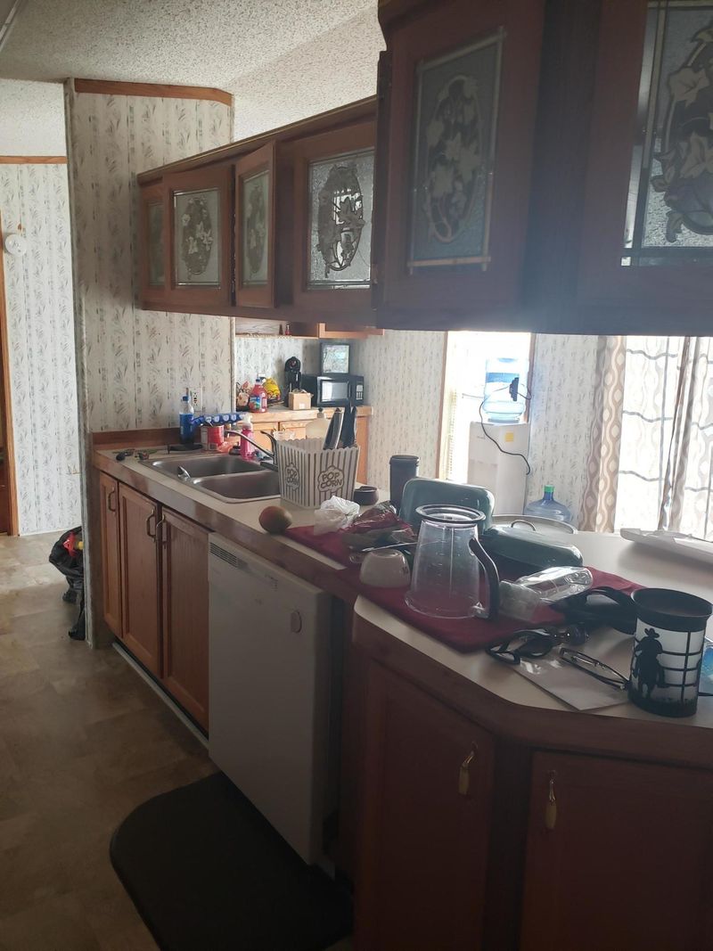 583 Pea Ridge Rd, Sunbright, TN 37872