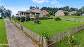 5844 Hutton Ridge Rd, Maryville, TN 37801
