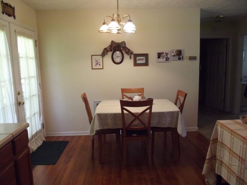 588 Bethlehem Rd, Madisonville, TN 37354