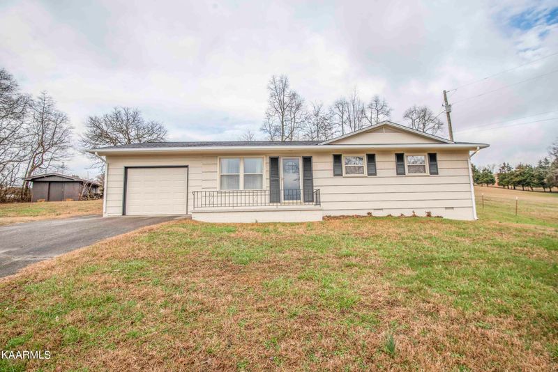 5886 Highway 92, Rutledge, TN 37861