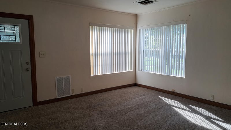 59 Brown Ave, Crossville, TN 38555