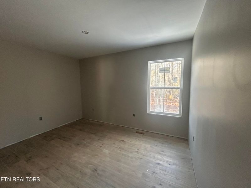 59 C C Rd, Monterey, TN 38574