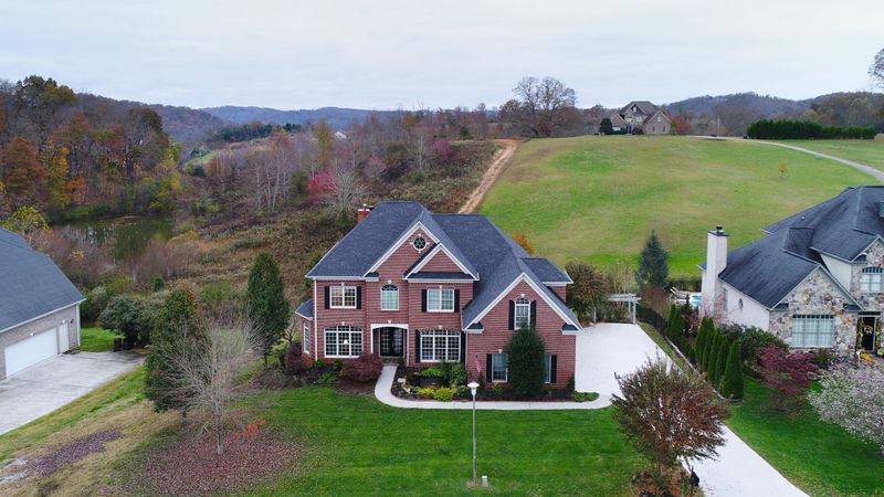 59 Rolling Links Blvd, Oak Ridge, TN 37830