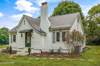 5900 Hyatt Rd, Knoxville, TN 37918