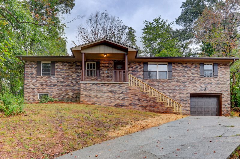 5904 Wilkerson Rd, Knoxville, TN 37912
