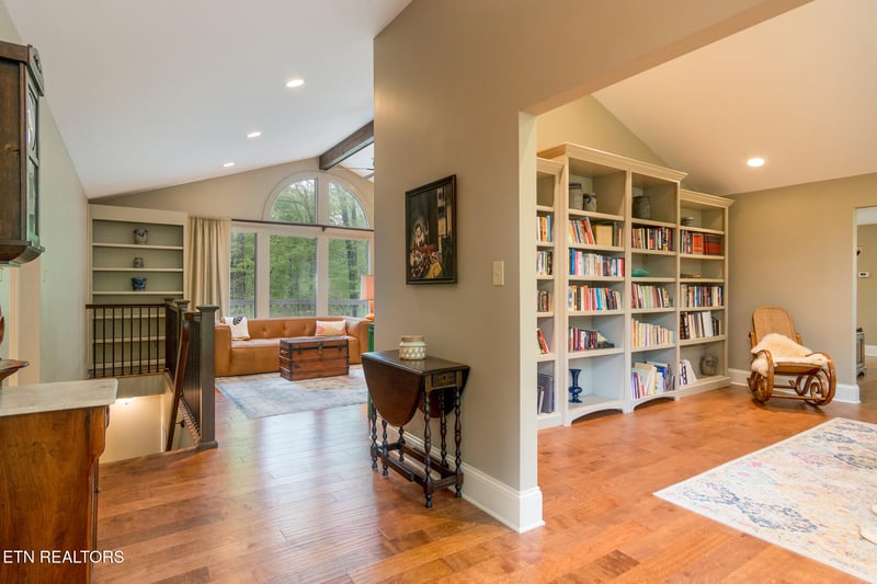 5908 SW Glen Forest Ln, Knoxville, TN 37919