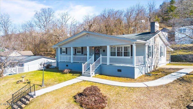 591 Ellison St, Jellico, TN 37762