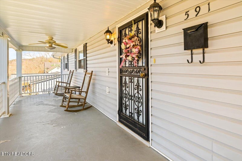 591 Ellison St, Jellico, TN 37762