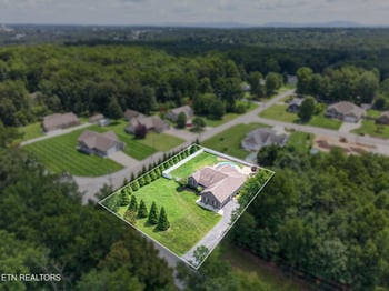 591 Spruce Loop, Crossville, TN 38555