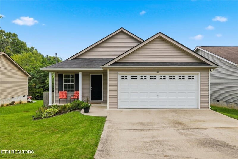 5914 Creekhead Dr, Knoxville, TN 37909