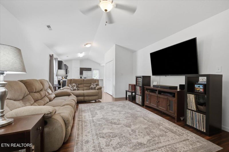 5914 Creekhead Dr, Knoxville, TN 37909