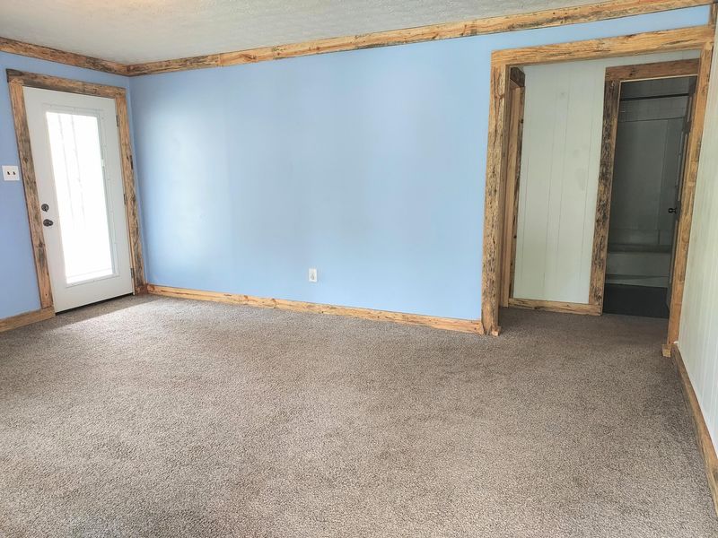 5918 Carter Rd, Knoxville, TN 37918