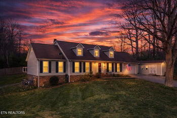 5921 Parkdale Rd, Knoxville, TN 37912