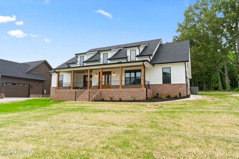 5926 John Dr, Greenback, TN 37742