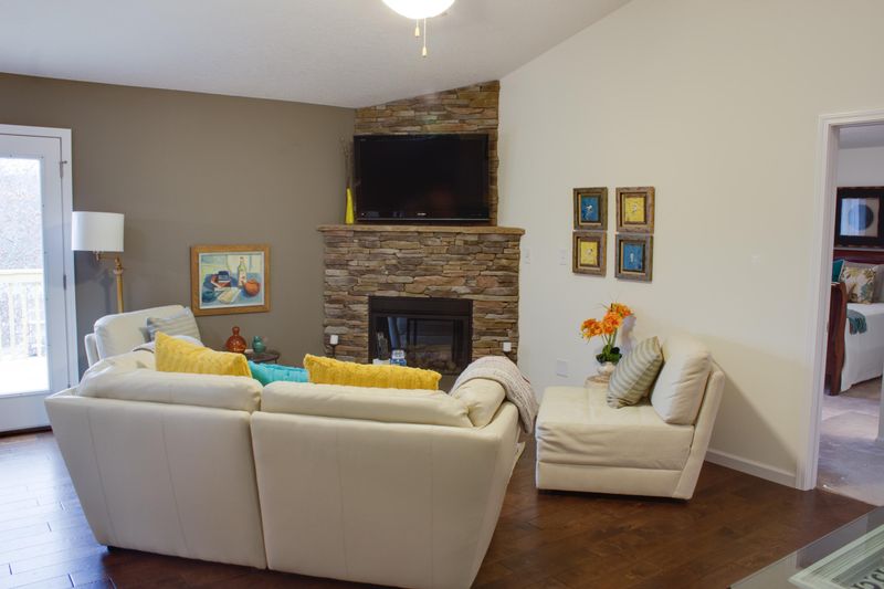 5934 Creekhead Dr, Knoxville, TN 37909