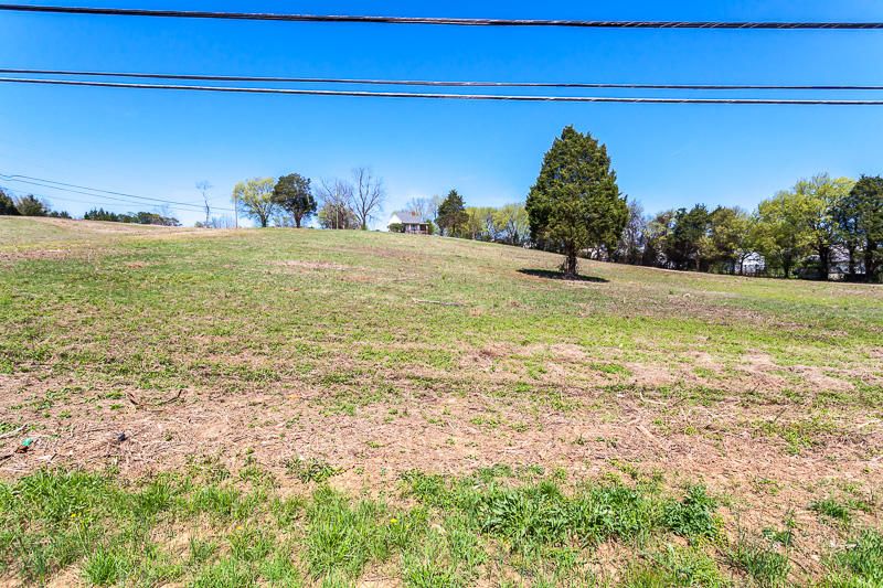 5934 Pleasant Ridge Rd, Knoxville, TN 37912