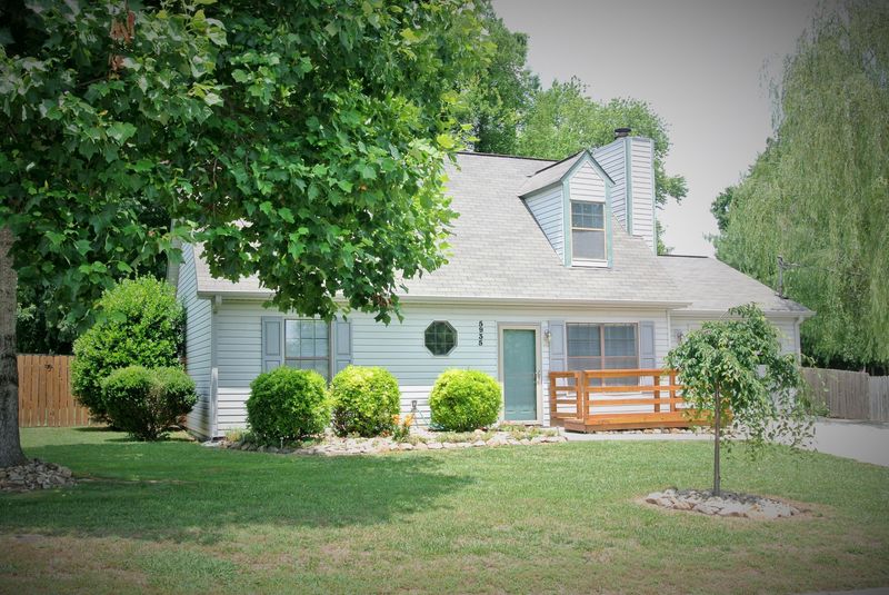 5935 Slater Mill Ln, Knoxville, TN 37921