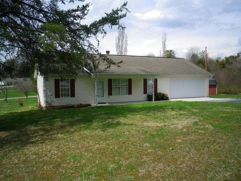 5940 Hickory Valley Rd, Andersonville, TN 37705