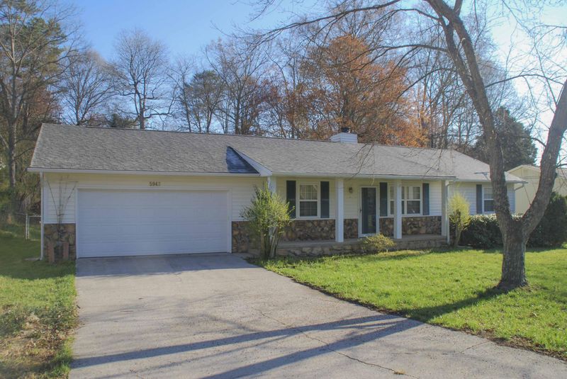 5943 Westmere Dr, Knoxville, TN 37909