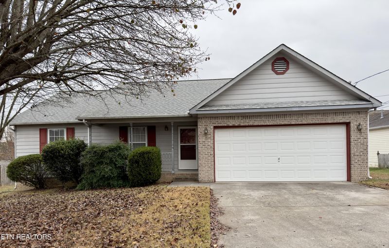 5947 Aruba Ln, Knoxville, TN 37921