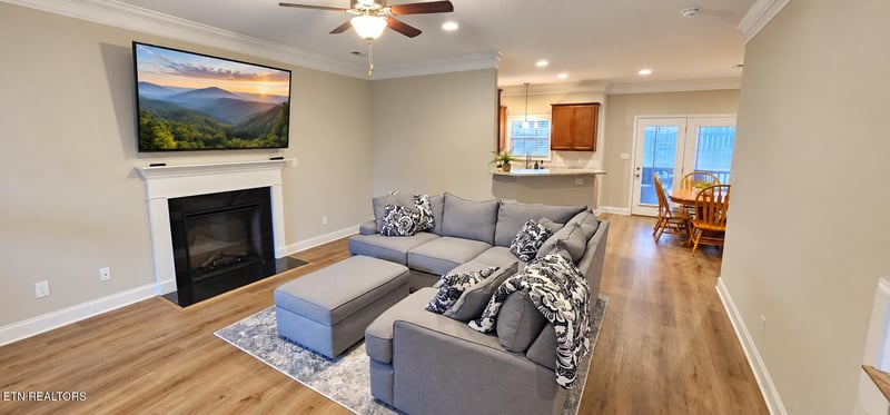 5947 Honeycrisp Rd, Knoxville, TN 37931
