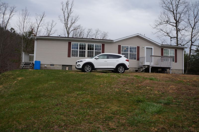 595 Smokey Rd, Rutledge, TN 37861