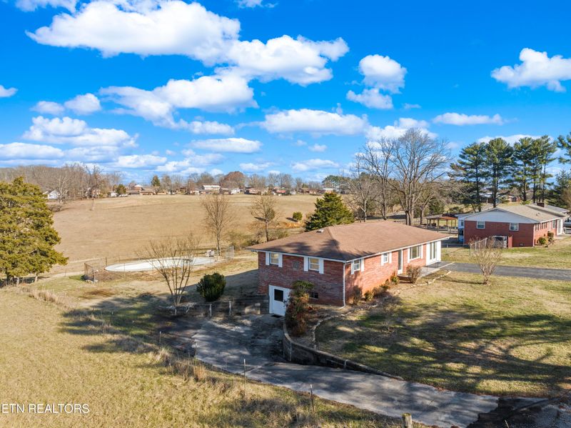596 Wanda Dr, Talbott, TN 37877