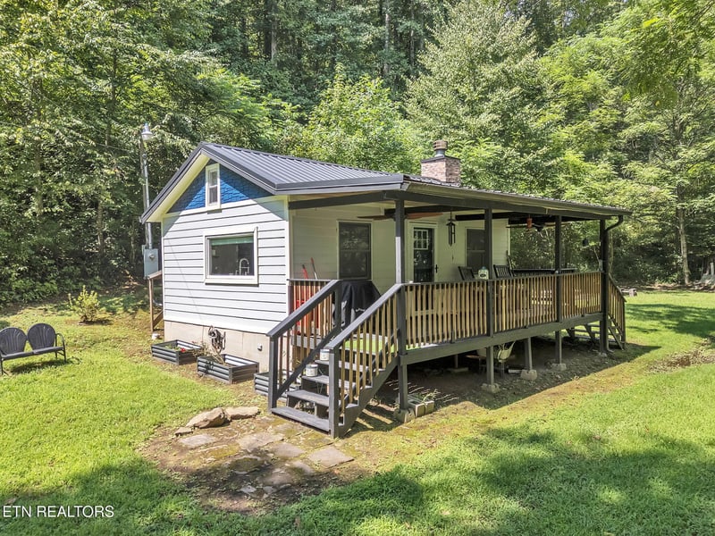5963 New River Hwy, Briceville, TN 37710