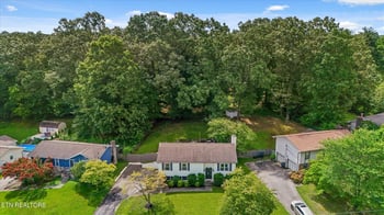 5974 Westmere Dr, Knoxville, TN 37909