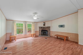 598 Abels Valley Rd, Rockwood, TN 37854