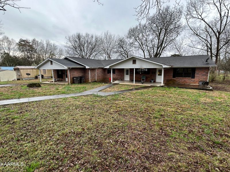 598 Monroe St, Madisonville, TN 37354