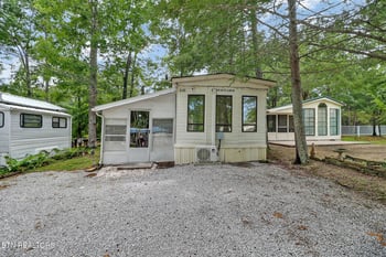 60 Apache Tr, Crossville, TN 38572