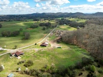 600 Bell View Rd #5 acres #r3, Greenback, TN 37742