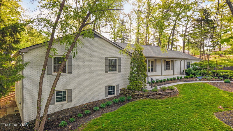 600 Kempton Rd, Knoxville, TN 37909