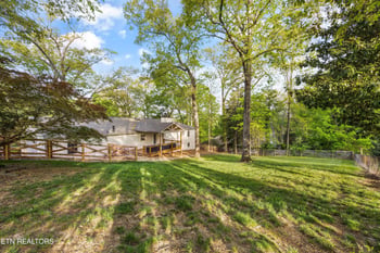 600 Kempton Rd, Knoxville, TN 37909