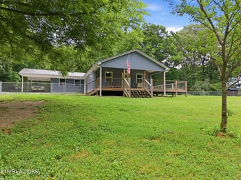 600 W End Rd, Rockwood, TN 37854