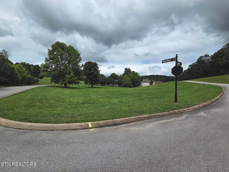 600 Wood Duck Dr, Vonore, TN 37885
