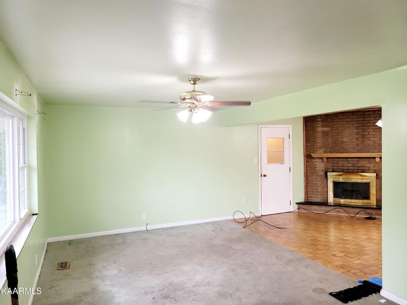 6004 Pamela Ln, Knoxville, TN 37920