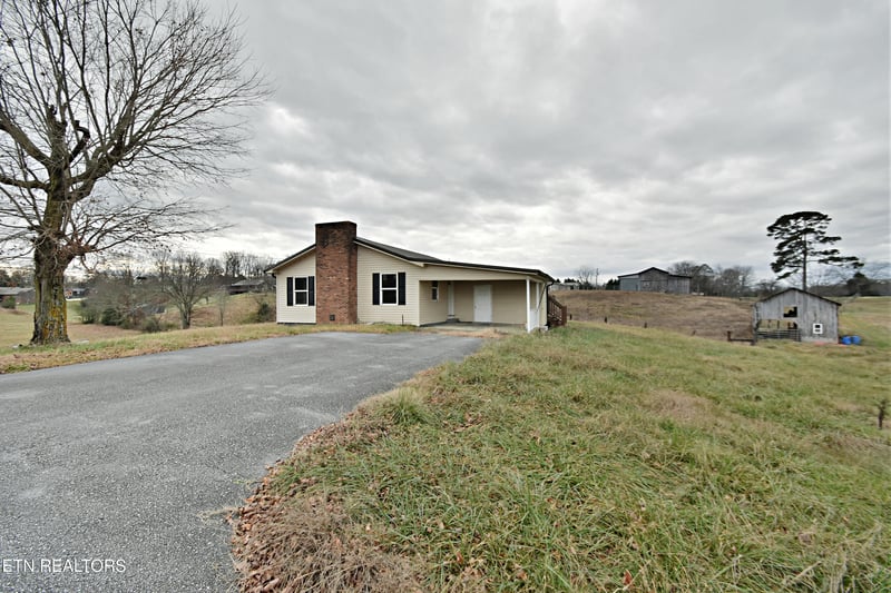 6005 Davis Ferry Rd, Loudon, TN 37774