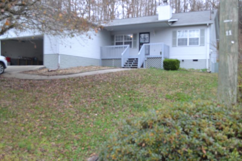 6006 Rolling Ridge Dr, Knoxville, TN 37921