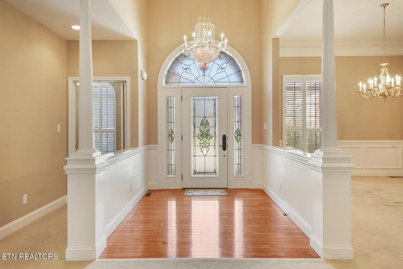 6006 Stratford Park Blvd, Knoxville, TN 37912