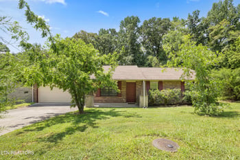 6007 Bridge Garden Rd, Knoxville, TN 37912