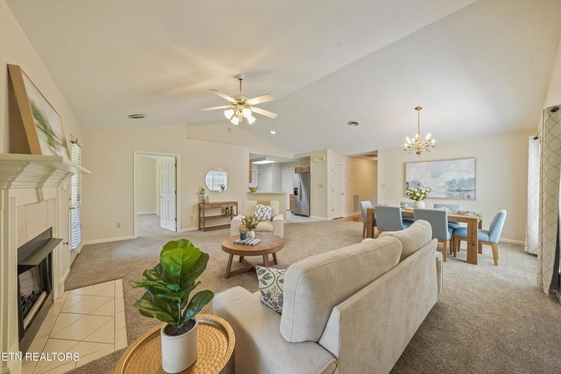 601 Applegate Ln, Farragut, TN 37934