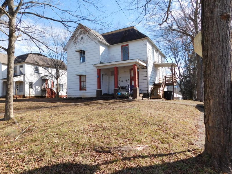 601 E Madison Ave, Athens, TN 37303