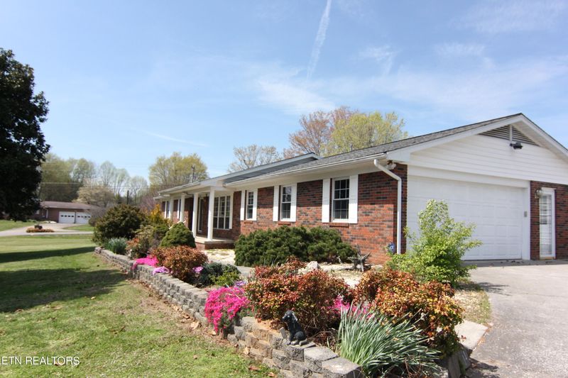 601 Mize Cir, Seymour, TN 37865