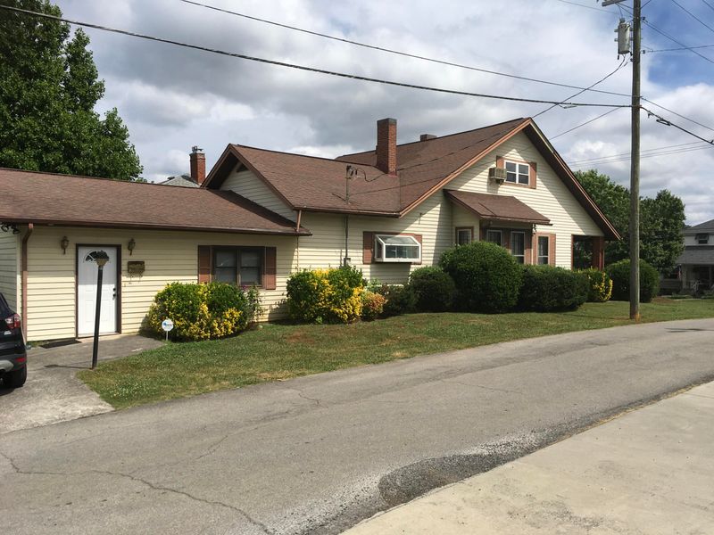 601 Morris St, Sweetwater, TN 37874