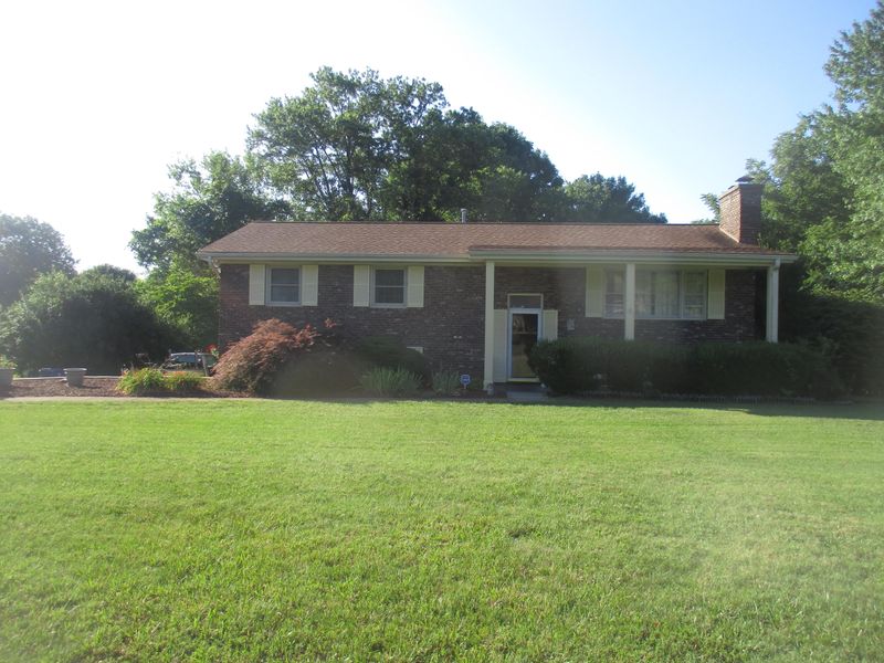 6016 Frontier Tr, Knoxville, TN 37920